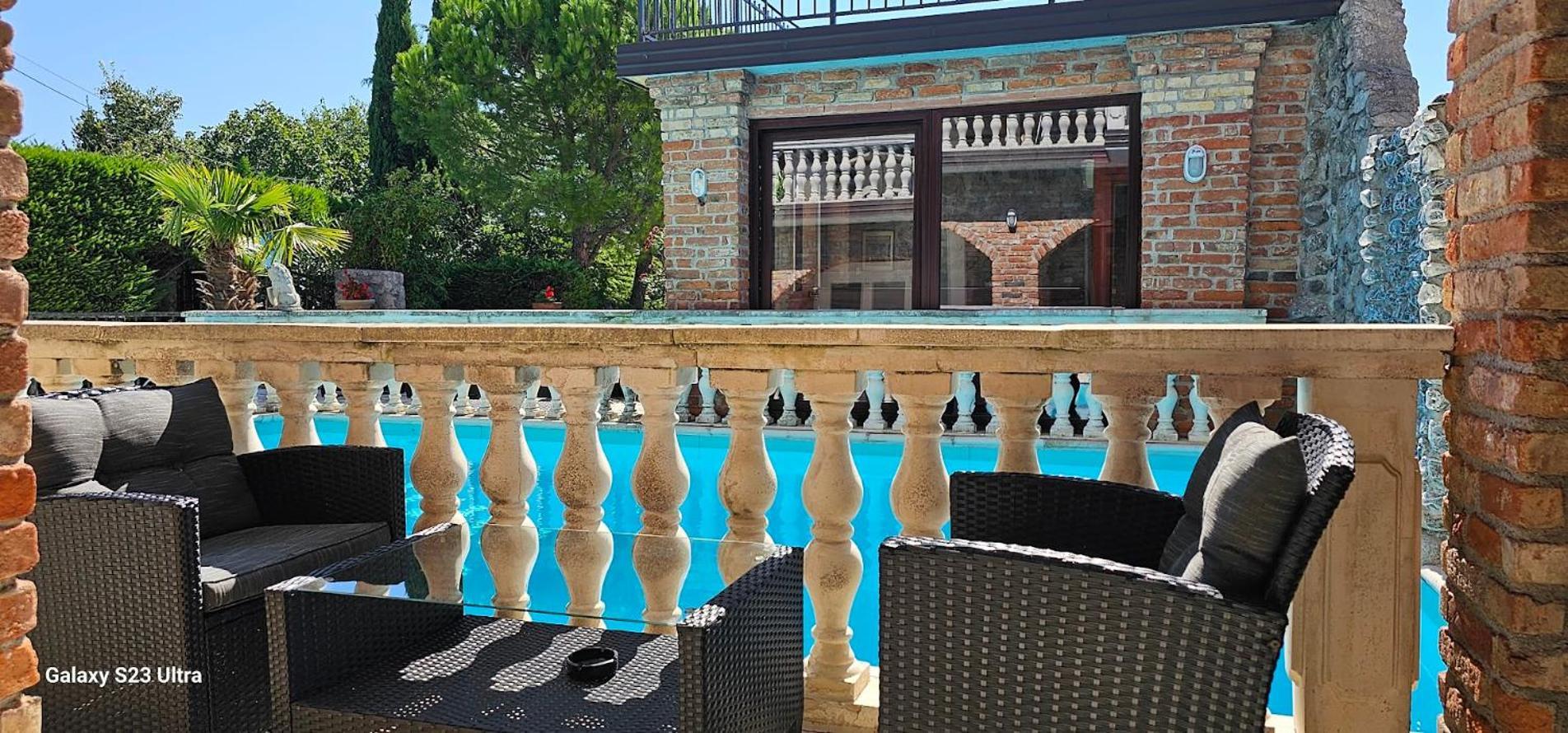 Casa Oasa -Accommodation , Pizzeria & Bar Марезиге Екстериор снимка
